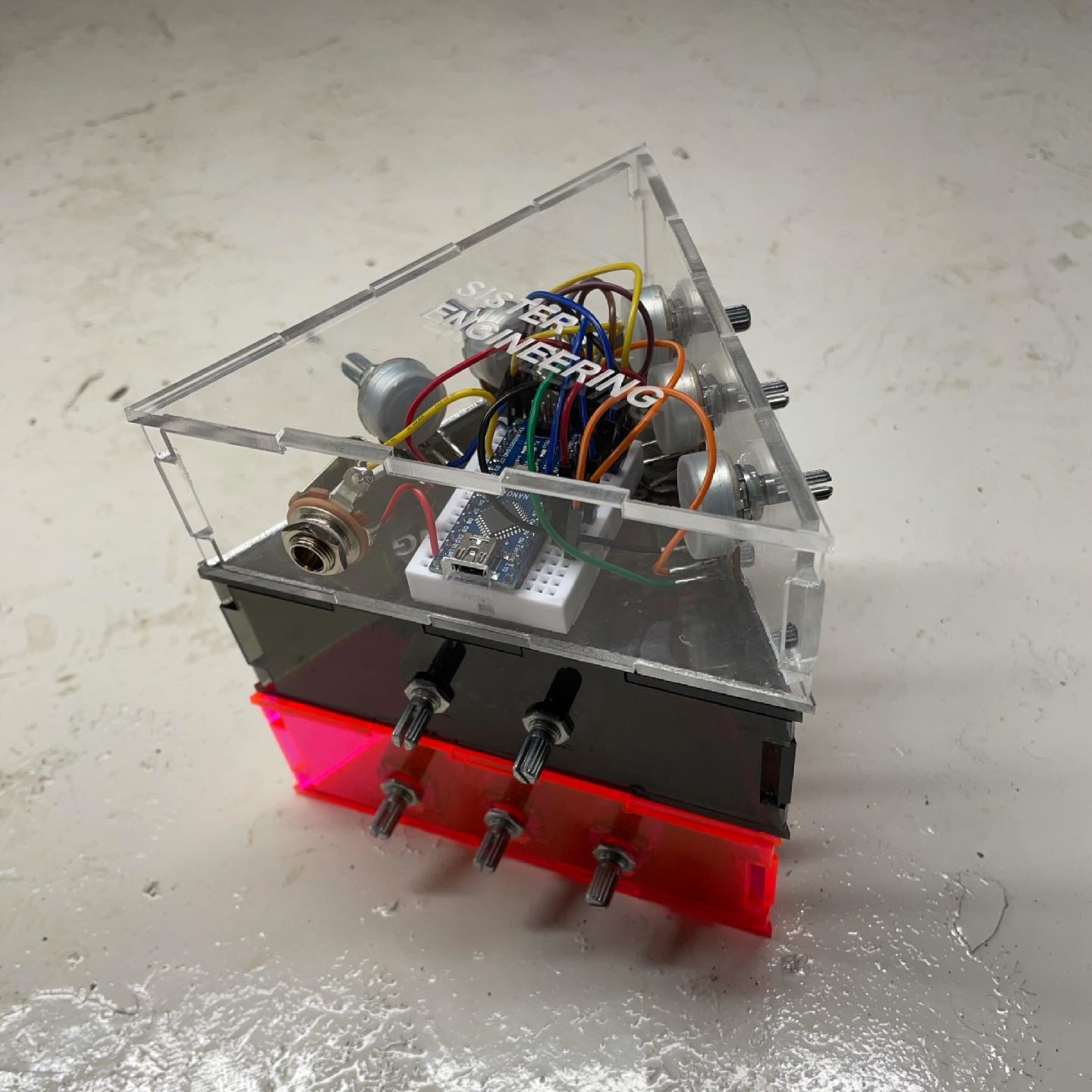 Transparent synthesizer with electronics