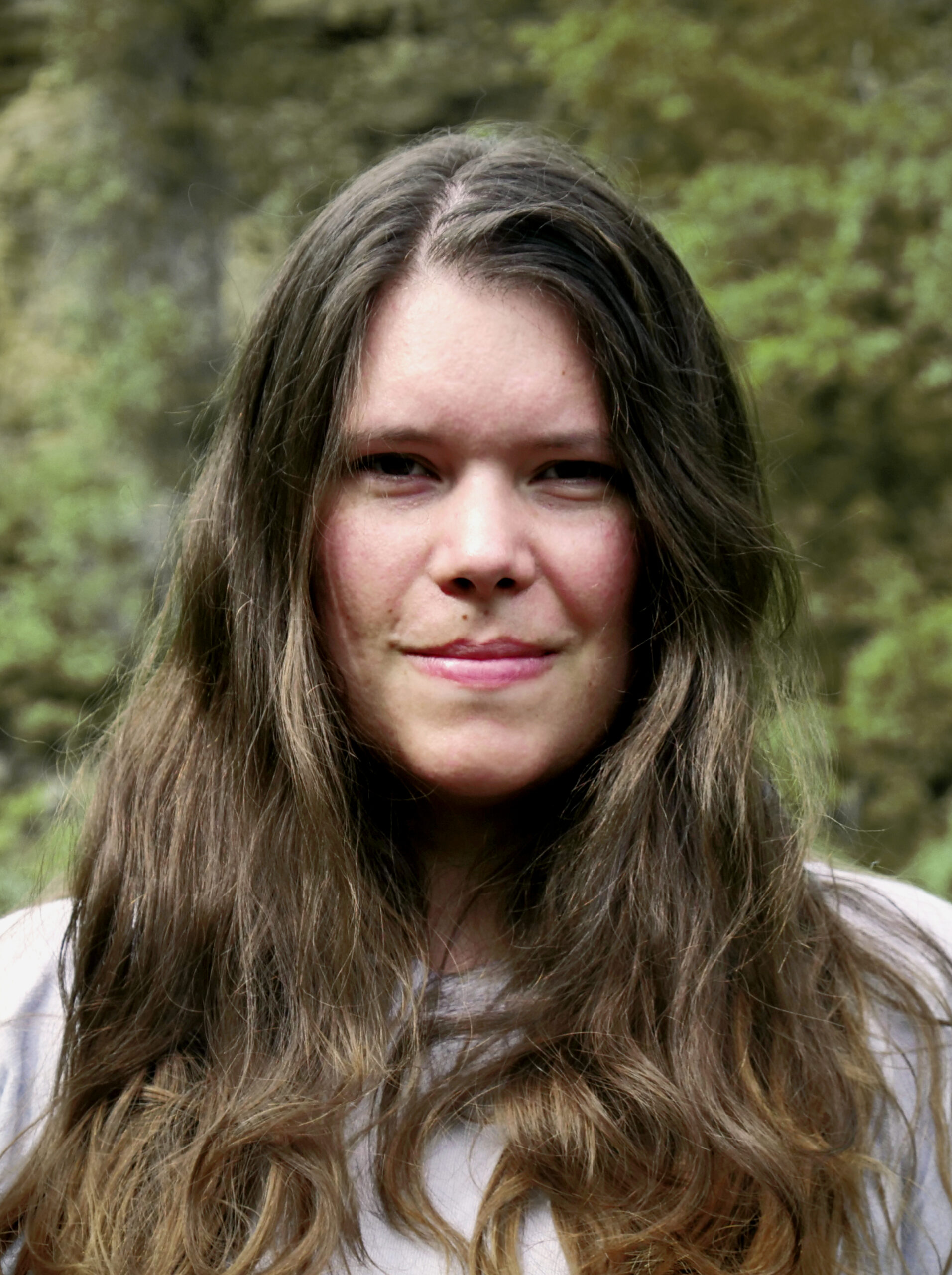 Anna Robins Headshot