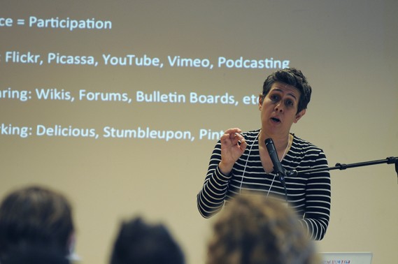 Sue Schaffner discusses Internet Strategies for Artists at Artists Summer Institute 2014